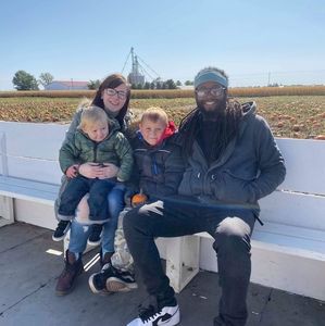 Meet your Posher, Hope